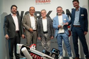  v.l.: Klemens Haselsteiner, Stephan von der Heyde, Rainer M. Schäfer, Thomas Rieg, Matthias Steinbach 
