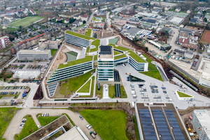  Der signethafte ALDI Nord Campus, entworfen von BAID Architekten aus Hamburg, bietet perspektivisch Platz für mehr als 2000 Mitarbeiter 
