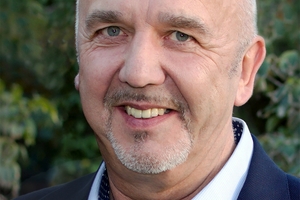  Uwe Horstmann 