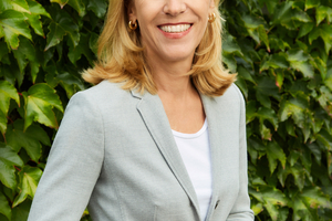  Dr. Christine Sasse, Vorständin der Sasse AG und Sprecherin der Brancheninitiative FM – Die Möglichmacher setzt sich seit Jahren für einen eigenen Ausbildungs­beruf im FM ein. 