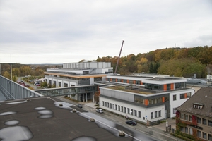  Der Hersteller von Präzisionswerkzeugen EMUGE erweiterte seine Produktionsstätten am Hauptstandort in Franken, da die ­bisherigen Abteilungen an ihre Kapazitätsgrenze gekommen waren.  