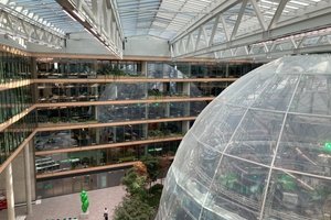  Vielmehr will der EUREF Campus ein Reallabor der Energiewende sein - und das mit den dafür maßgeblichen Unternehmen, Start-ups, Forschung und Eventflächen. 