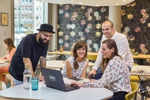  In den Coworking-Spaces von beehive können Geschäftsreisende in Ruhe arbeiten. 