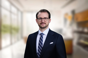  Savills holt Daniel Gerdelmann für die Leitung des Facility Managements und der Building &amp; Project Consultancy. 