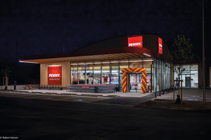  Die nachhaltigste PENNY-Filiale Österreichs ist mit einem ganzheitlichen, kreislauffähigen LED-Beleuchtungskonzept ausgestattet. 