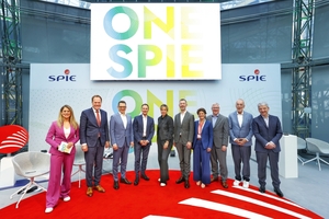  Janine Utsch, Dr. Stephan Keller, Dr. Leonhard Birnbaum, Markus Holzke, Mona Neubaur, Tim Meyerjürgens, Isabelle Lambert, Dr. Christian Temath, Reinhard Müller, Gauthier Louette (v.l.n.r.).  