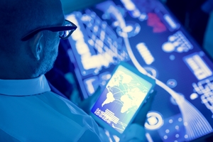  Laut dem Marktforschungsunternehmen Verdantix – das den CPIP-Begriff maßgeblich ins Leben gerufen hat – zeichnen sich diese durch eine Cloud-first-Architektur, die ­Integration von IoT- und Echtzeitdaten, KI-gestützte Analysen, ESG- und Energie­management sowie eine einheitliche Nutzererfahrung über alle Rollen hinweg aus. 
