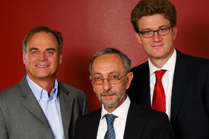  v.l.n.r.: Dr. Georg Kofler, Dipl.-Ing. Ümit Yildirimer und Dr. Konrad Jerusalem 