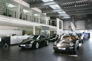  In den zurückliegenden 16 Jahren wurden von der Hahn Gruppe über 70 Mio. € in Um-, Aus- und Neubauten der Händlerbetriebe für die Marken Volkswagen, Audi und Porsche investiert 