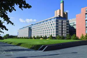  Die neue Pfizer-Zentrale in Berlin am Potsdamer Platz, die Anfang Oktober 2008 eingeweiht wurde 