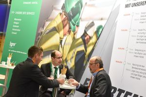  Beonders das Komplettpaket aus Messe, Messeforum, Kongress und Networking-Events soll Facility Management und Industrieservice mit ihren Kunden aus verschiedenen Branchen zusammen bringen 