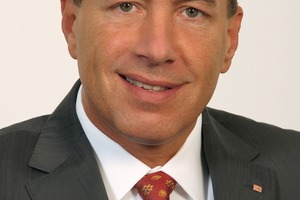  Michael Schmid, Vorsitzender der Geschäftsführung der DB Services GmbH 