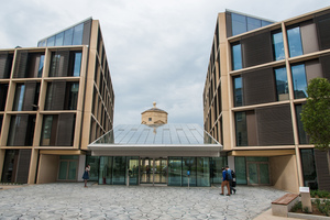  Über unzählige Standorte in der City von Oxford verteilt, ist es für das UAS Facilities Management Team der Universität eine große Herausforderung, alle 19 Gebäude abzusichern... 