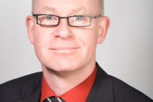  Peter Schmidt 